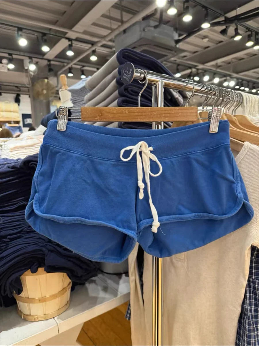 מכנסיים קצרים דגם אמילי